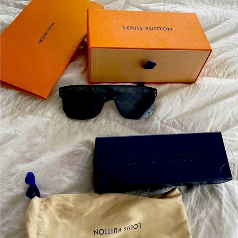 Authentic LV Sunglasses